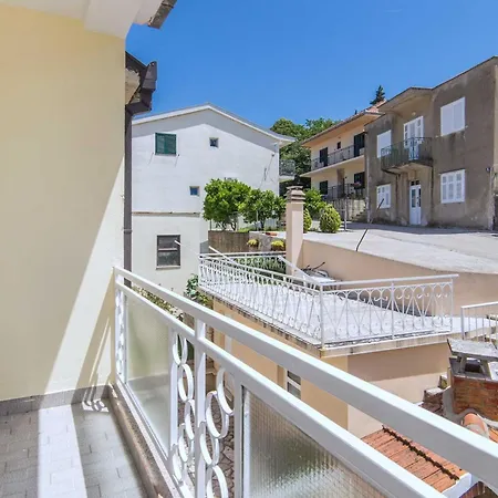 Apartment Ema-two Bedroom With Sea View Perla *