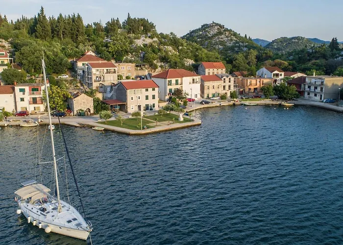 Ema-two Bedroom With Sea View Perla * Rogotin