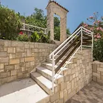 Ema-two Bedroom With Sea View Perla