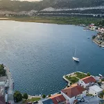 Ema-two Bedroom With Sea View Perla
