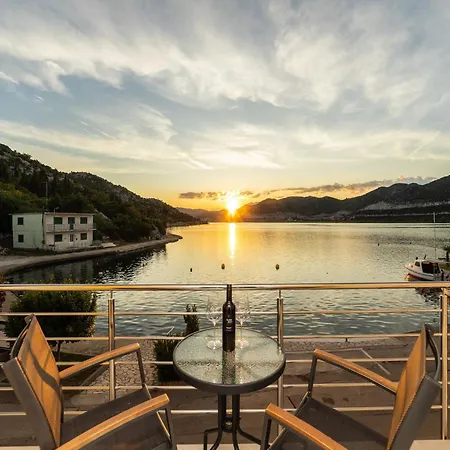 Ema-two Bedroom With Sea View Perla *